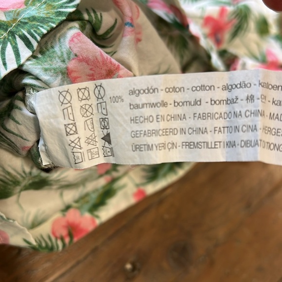 Zara tropical floral palm leaf short flutter sleeve romper - Picture 4 of 5